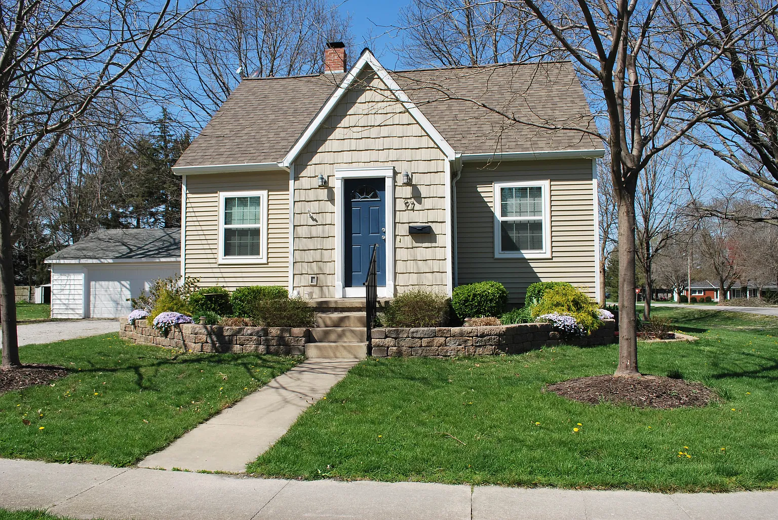 97 E 5th St photo 1