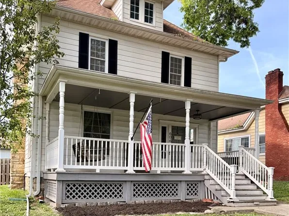 606 E Peoria St, Paola, KS 66071