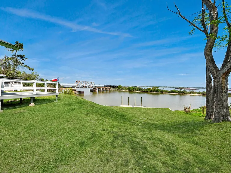 17111 River Rd #C — Photo 15