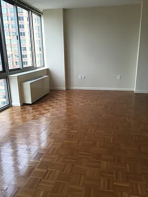 Rented by Chelsea Tower | media 12