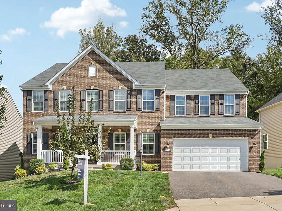 1st image of 15318 Governors Park Ln