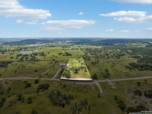 000 Seep Springs Drive LOT 18, Center Point, TX 78010