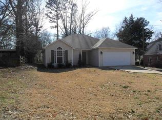 928 W Forest Ave, Jackson, TN 38301