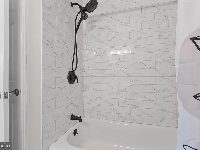 115 Goldfinch Ct #237 — Photo 20