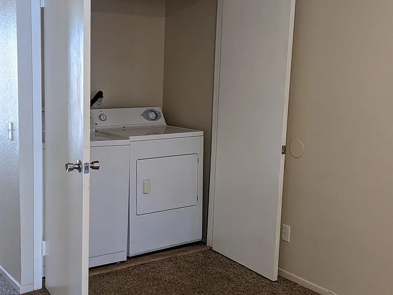 66375 Buena Vista Ave — Photo 24