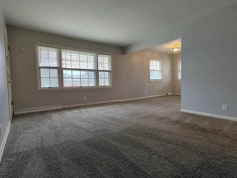 11827 W North Ave #3 — Photo 2
