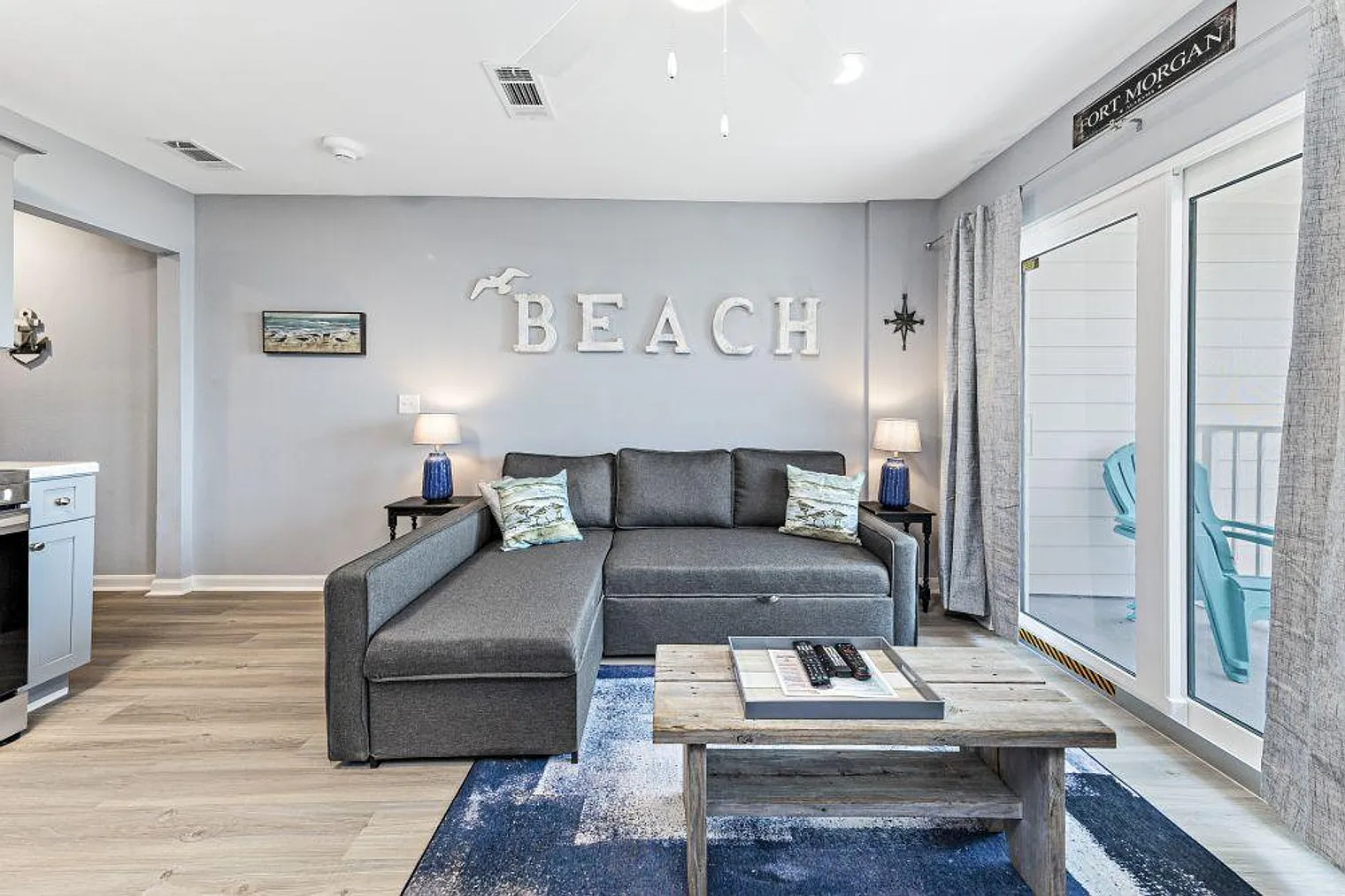 1 bed, 1.0 bath, 796 sqft, $3,100 — Photo 1
