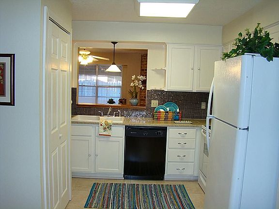 2nd image of 3978 Laura Leigh Ln