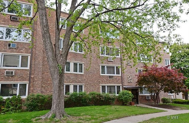 1st image of 1944 W Hood Ave APT 3A