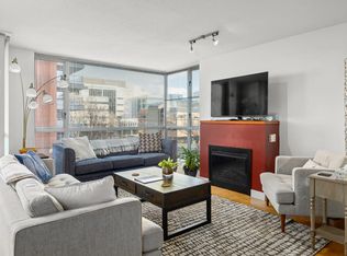 732 Cormorant St #405, Victoria, BC V8W4A5