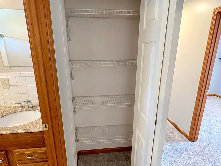 681 Maple Ave — Photo 30