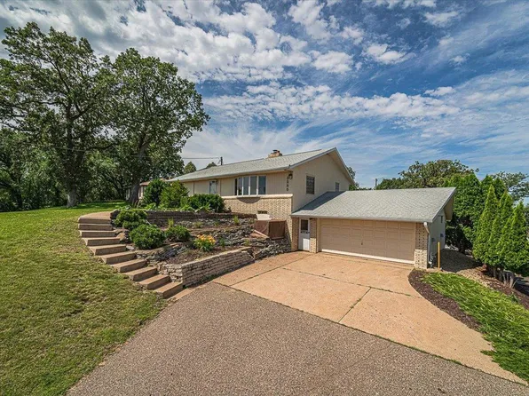 3255 Lexington Ave S, Saint Paul, MN 55121