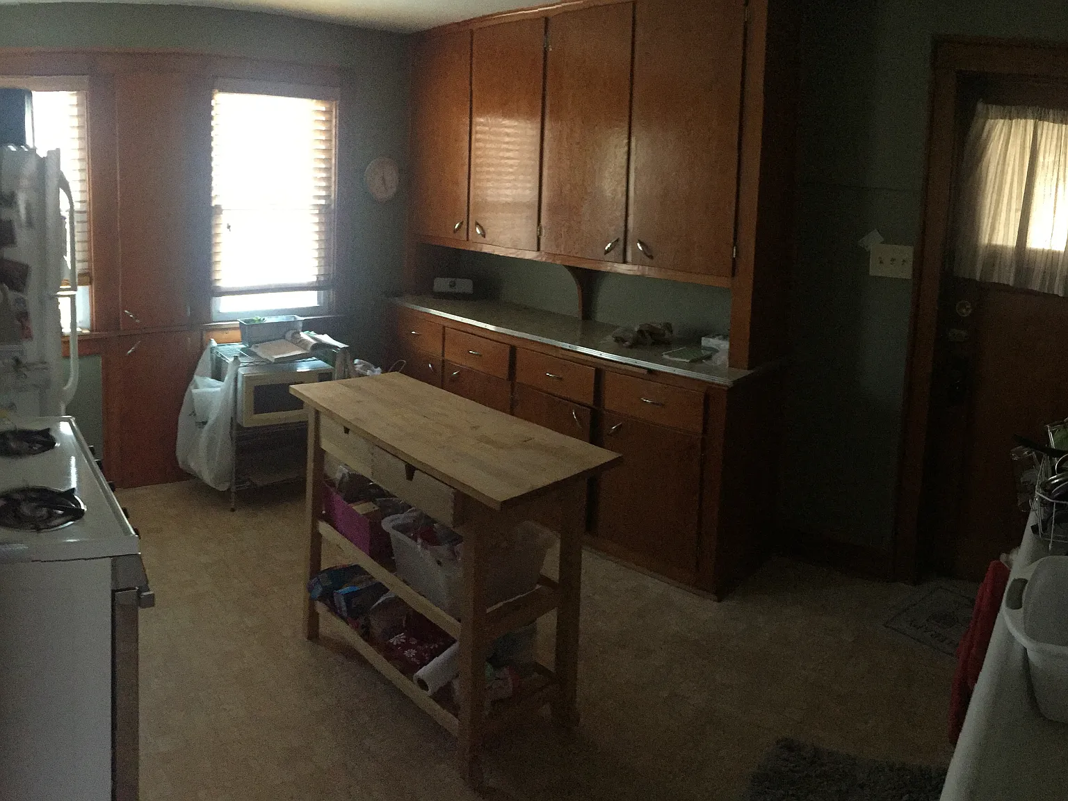 1 bed, 1100 sqft, $1,150 — Photo 4