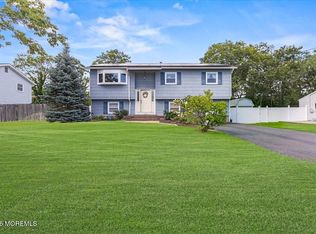 1114 Audubon Drive, Toms River, NJ 08753