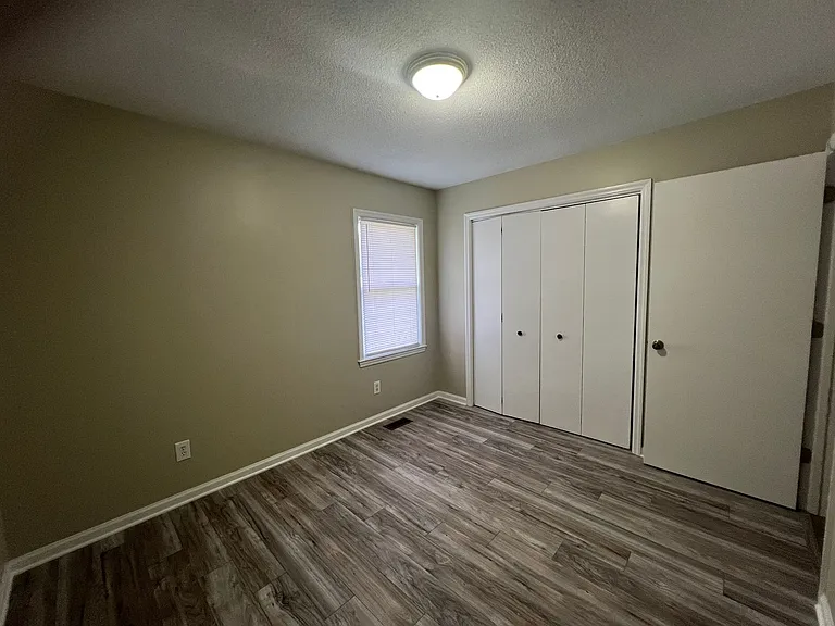 5300 Dandelion Dr — Photo 15