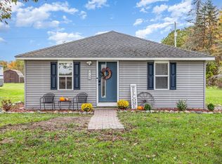 3722 E Shearer Rd, Midland, MI 48642