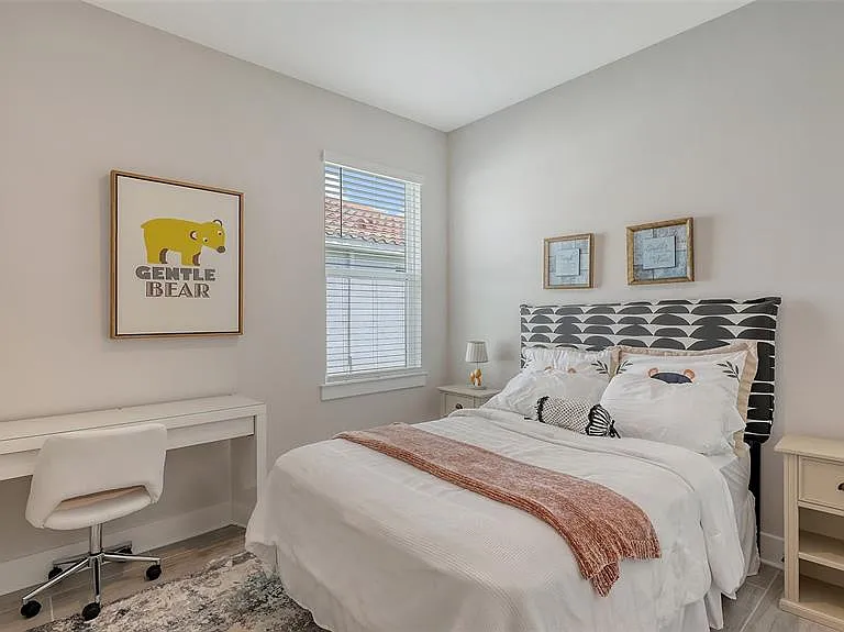 491 Daylily Blvd — Photo 32