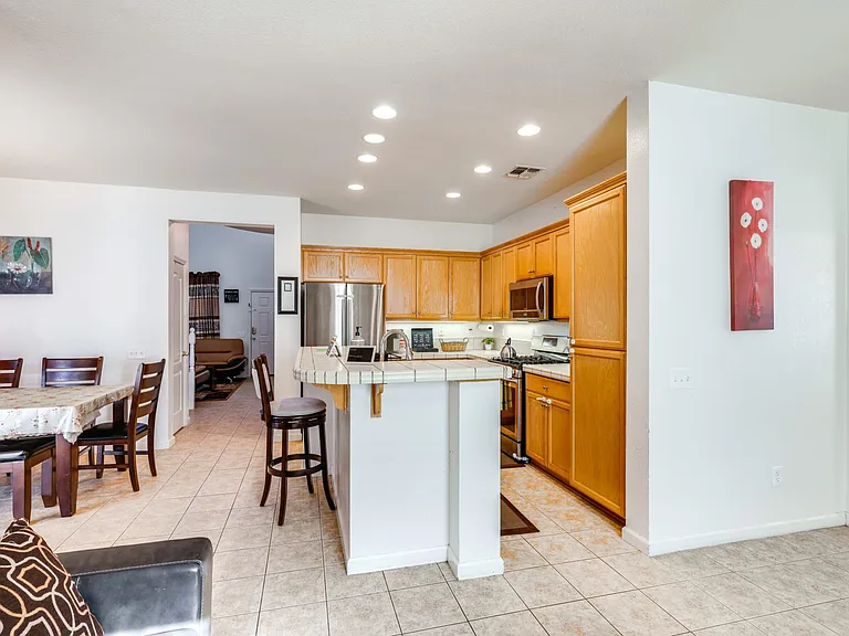 2342 Mountain Springs Dr — Photo 12