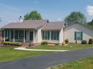 4033 Ridgetop Dr, Cookeville, TN 38506