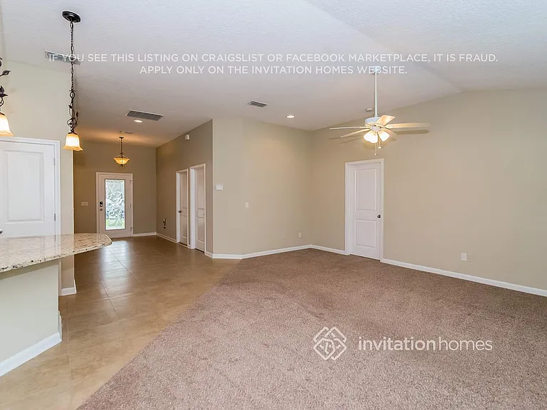 345 N Bellagio Dr — Photo 2
