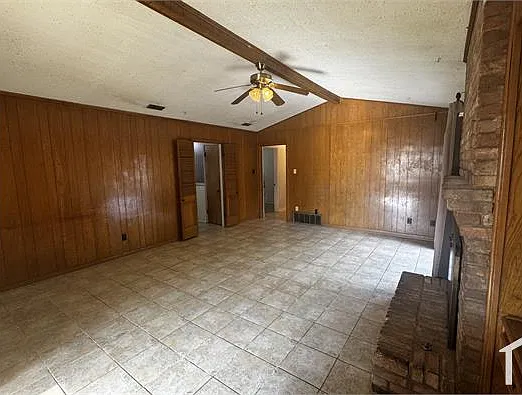 3 bed, 1850 sqft, $2,147 — Photo 4