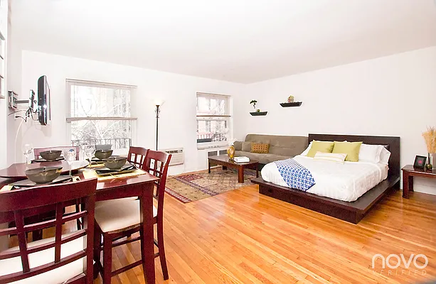 Rented by NOVO | media 26