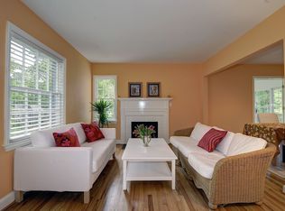 5211 Albemarle St, Bethesda, MD 20816