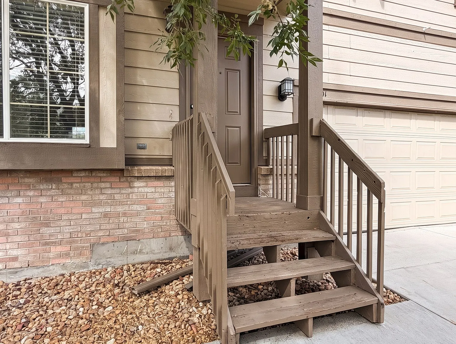 4 bed, 3.5 bath, 2750 sqft, $3,295 — Photo 3