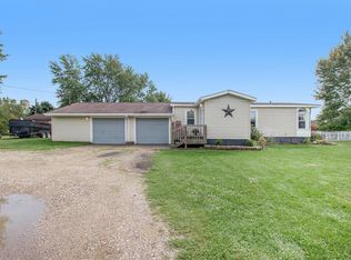 1950 19 Mile Rd NE, Cedar Springs, MI 49319