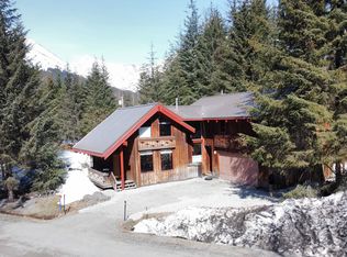 342 Davos Rd, Girdwood, AK 99587
