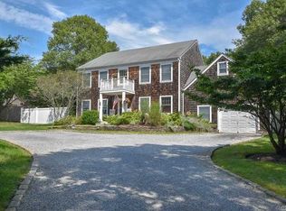 121 Waterhole Rd, East Hampton, NY 11937