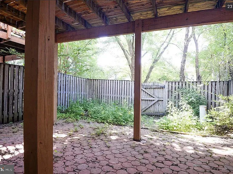 6251 Clara Edward Ter — Photo 23