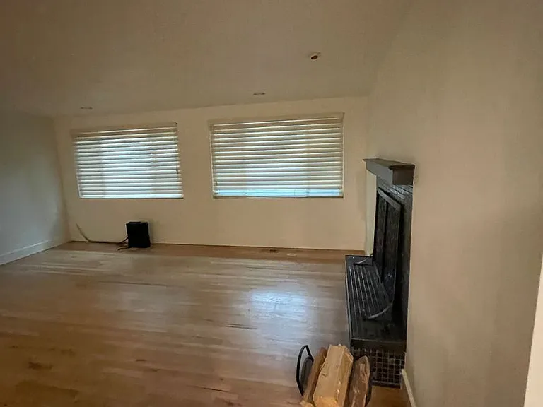 249 Newport St — Photo 11