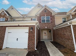 474 Village Way, Loganville, GA