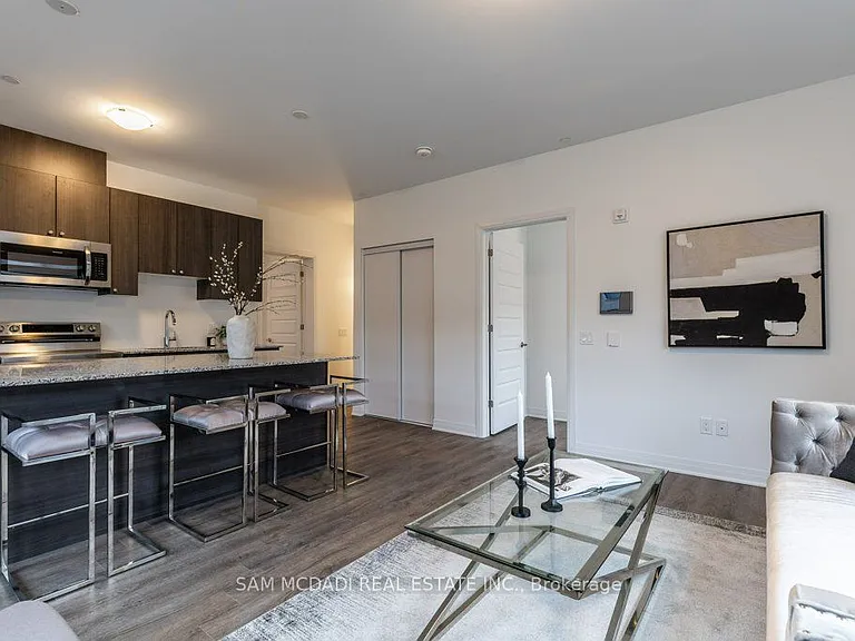 470 Gordon Krantz Ave E #113 — Photo 5