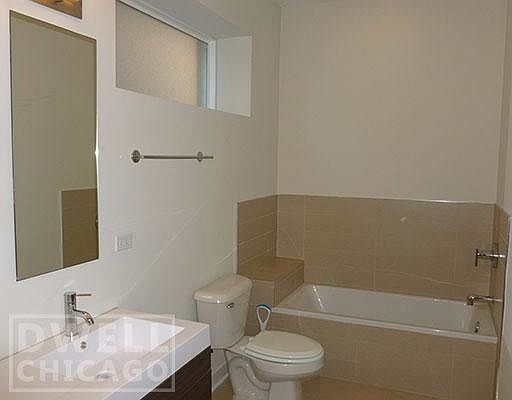 2nd image of 3640 W Montrose Ave APT 1E
