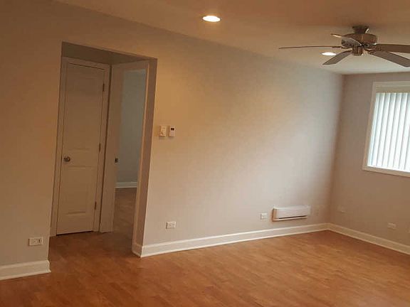 4th image of 705 Strom Dr APT 1B