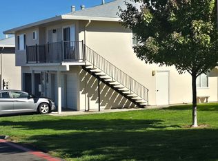 3553 Opal Dr APT 4, Auburn, CA 95602