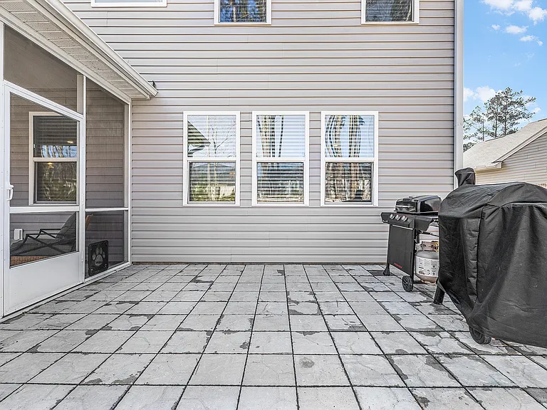227 Benelli Dr — Photo 32