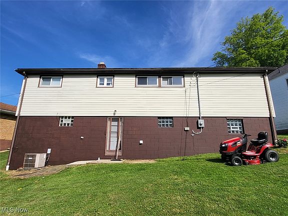 2nd image of 469 Westwood Dr