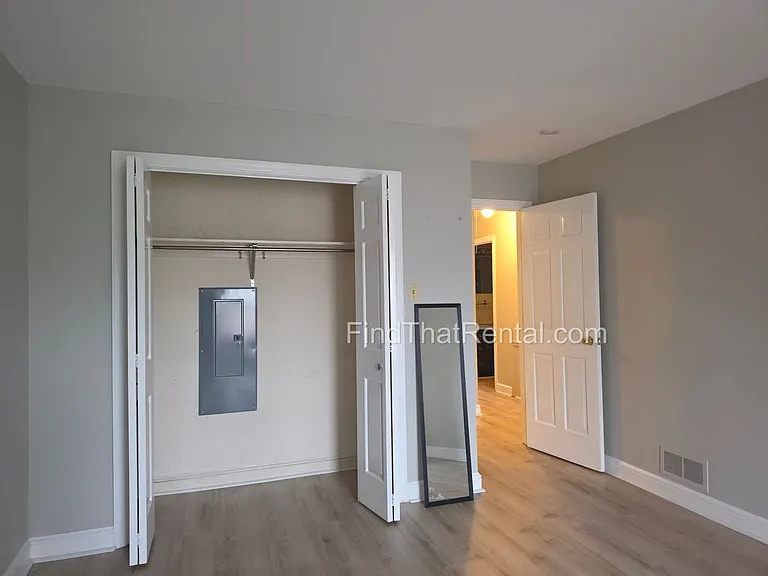 34 S Hanover St — Photo 14