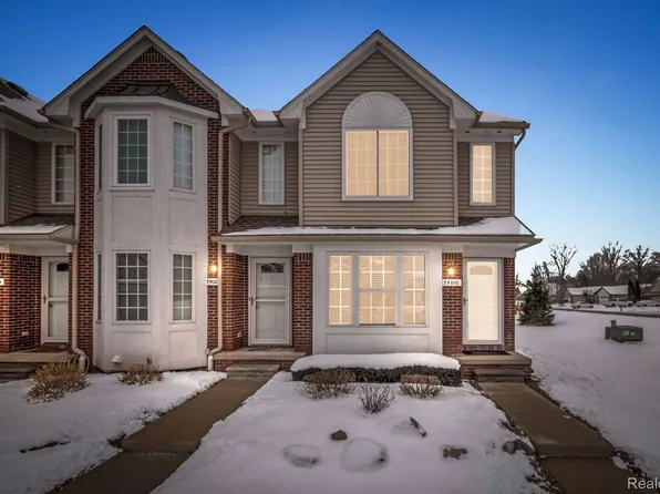 35016 Windsor Dr, New Baltimore, MI 48047