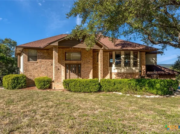 1366 Highland Terrace Dr, Canyon Lake, TX 78133