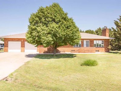 38395 Country Terrace Dr, Mccook, NE, 69001