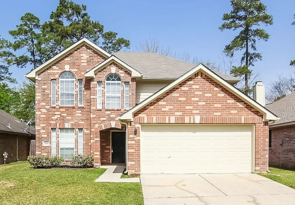3230 Candlepine Dr