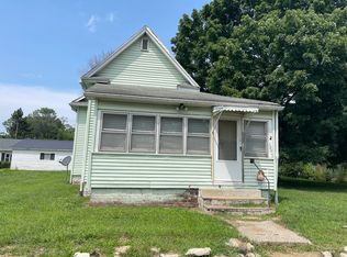 1221 Clarence St, Danville, IL 61832