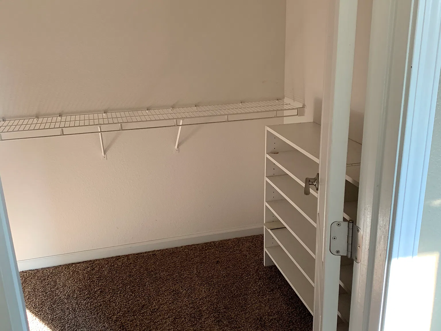 4631 W Evergreen Ct — Photo 4