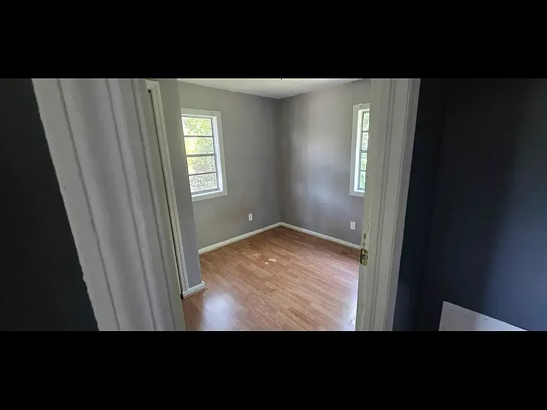 2217 Ballard Dr — Photo 5