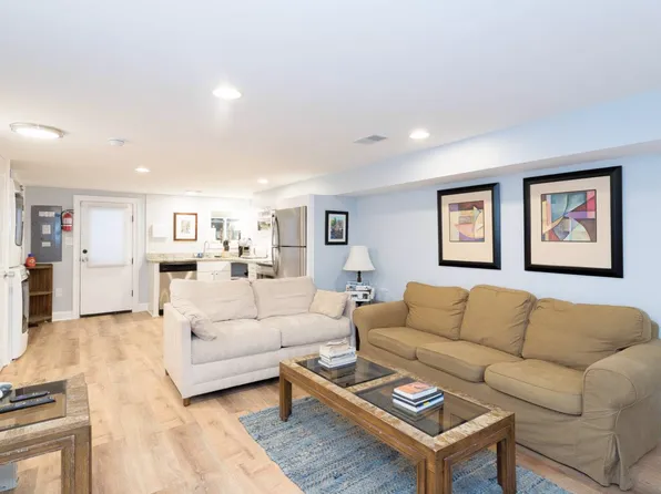 6 Girard St NE, Washington, DC 20002