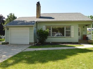 144 Hawthorne Ave, Waterloo, IA 50702